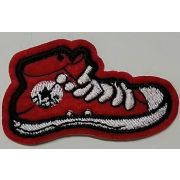 Термоаппликация Кроссовок красный 4 см Арт 40.1223