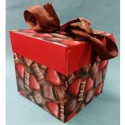 Коробка складная подарочная Конфеты 10*10*10 см Арт 40.022460